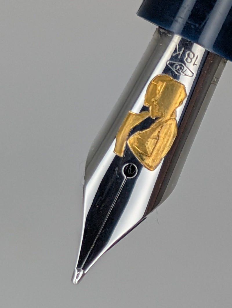 *Consignment* OMAS Society Silver Piston Filler Fountain Pen 18k Gold Medium Nib