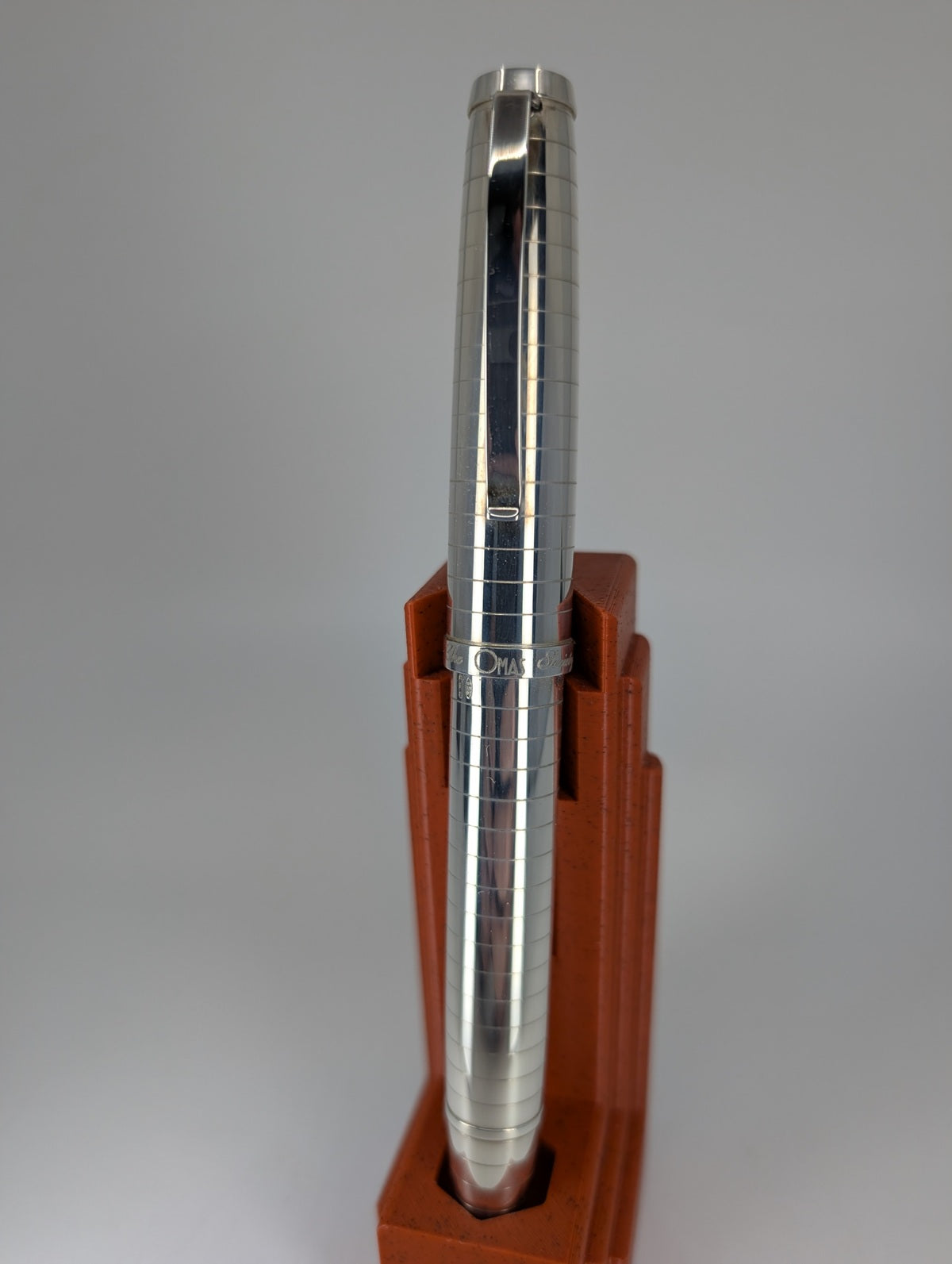 *Consignment* OMAS Society Silver Piston Filler Fountain Pen 18k Gold Medium Nib