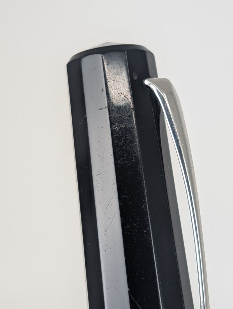 *Consignment* Omas Paragon Black Fountain Pen Medium Nib