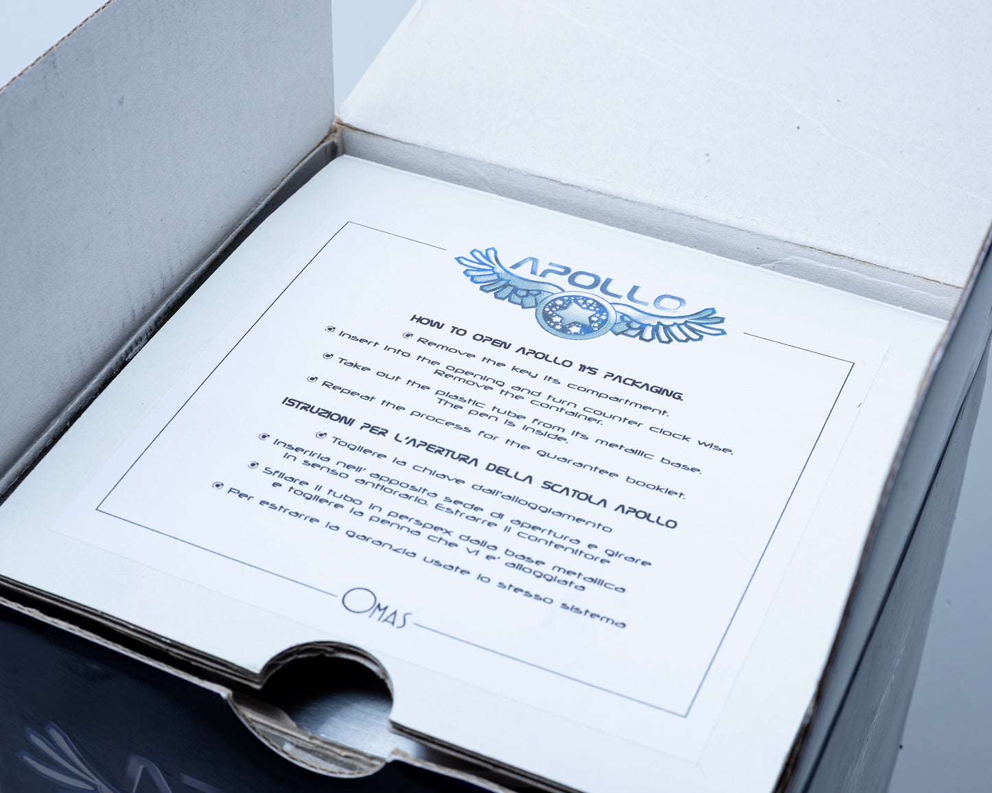 *Consignment* OMAS Apollo 11 White Overlay Limited Edition Fountain Pen 18k Medium Nib #9 of 69