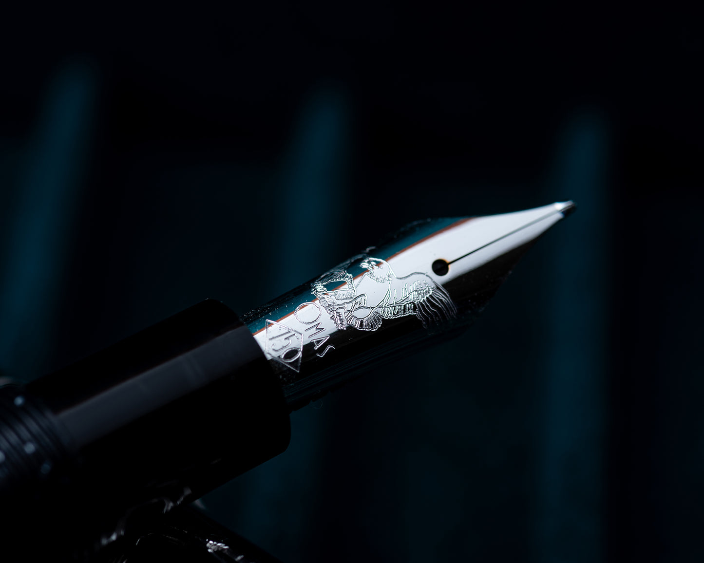 *Consignment* OMAS Apollo 11 White Overlay Limited Edition Fountain Pen 18k Medium Nib #9 of 69