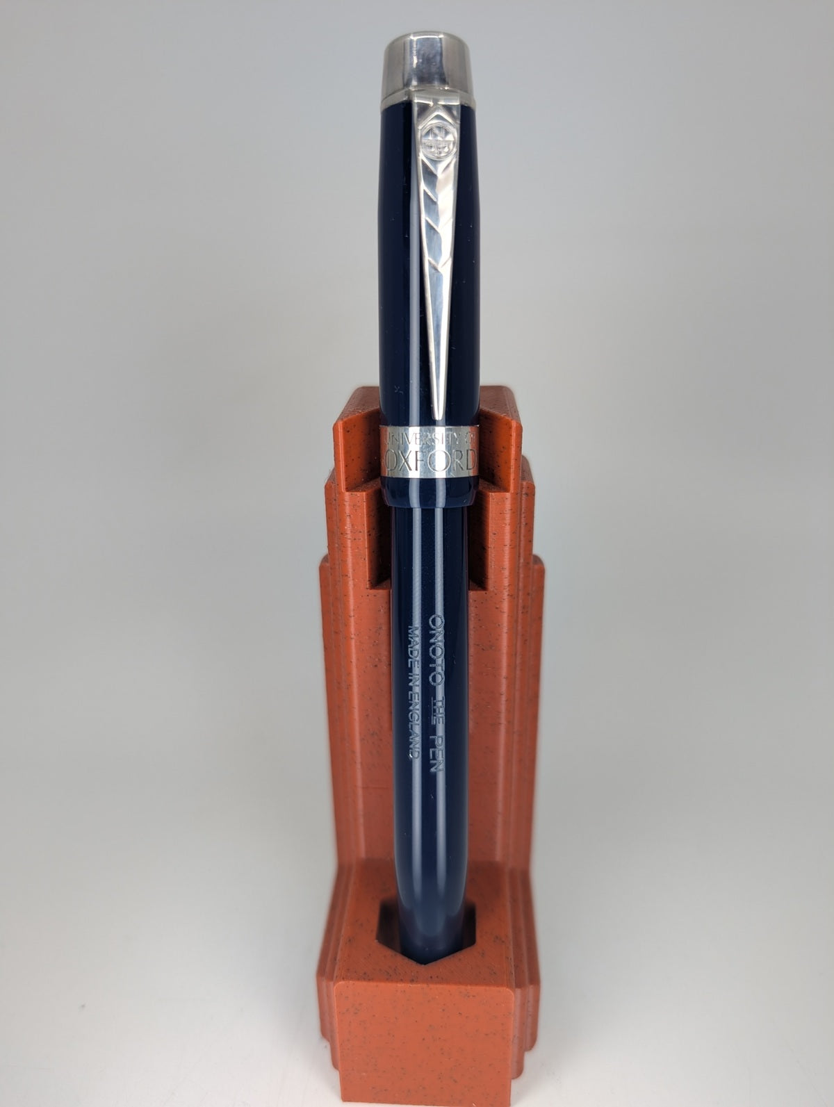 *Consignment* Onoto Scholar Oxford Blue Excel Sterling Silver Cap Band Fountain Pen 18k Gold Broad Nib