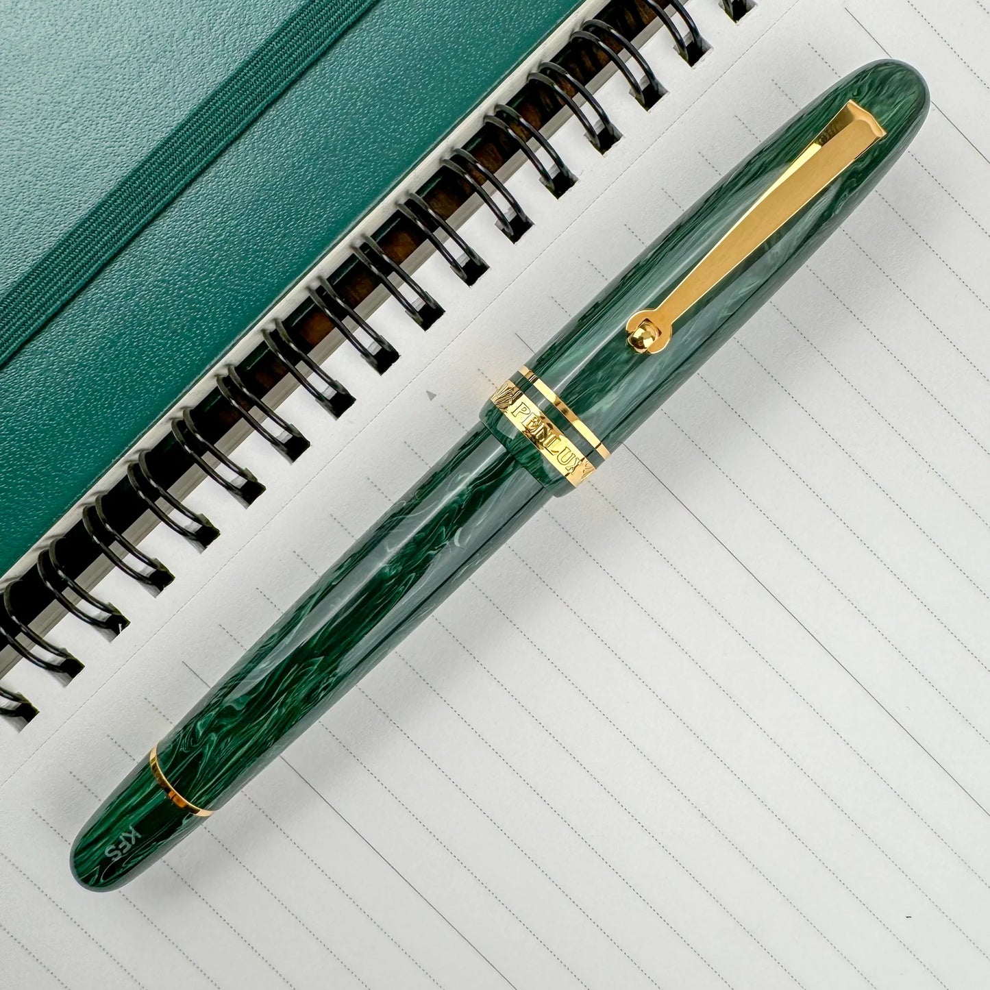 Penlux Masterpiece Kodachi Green Velvet Steel Fountain Pen
