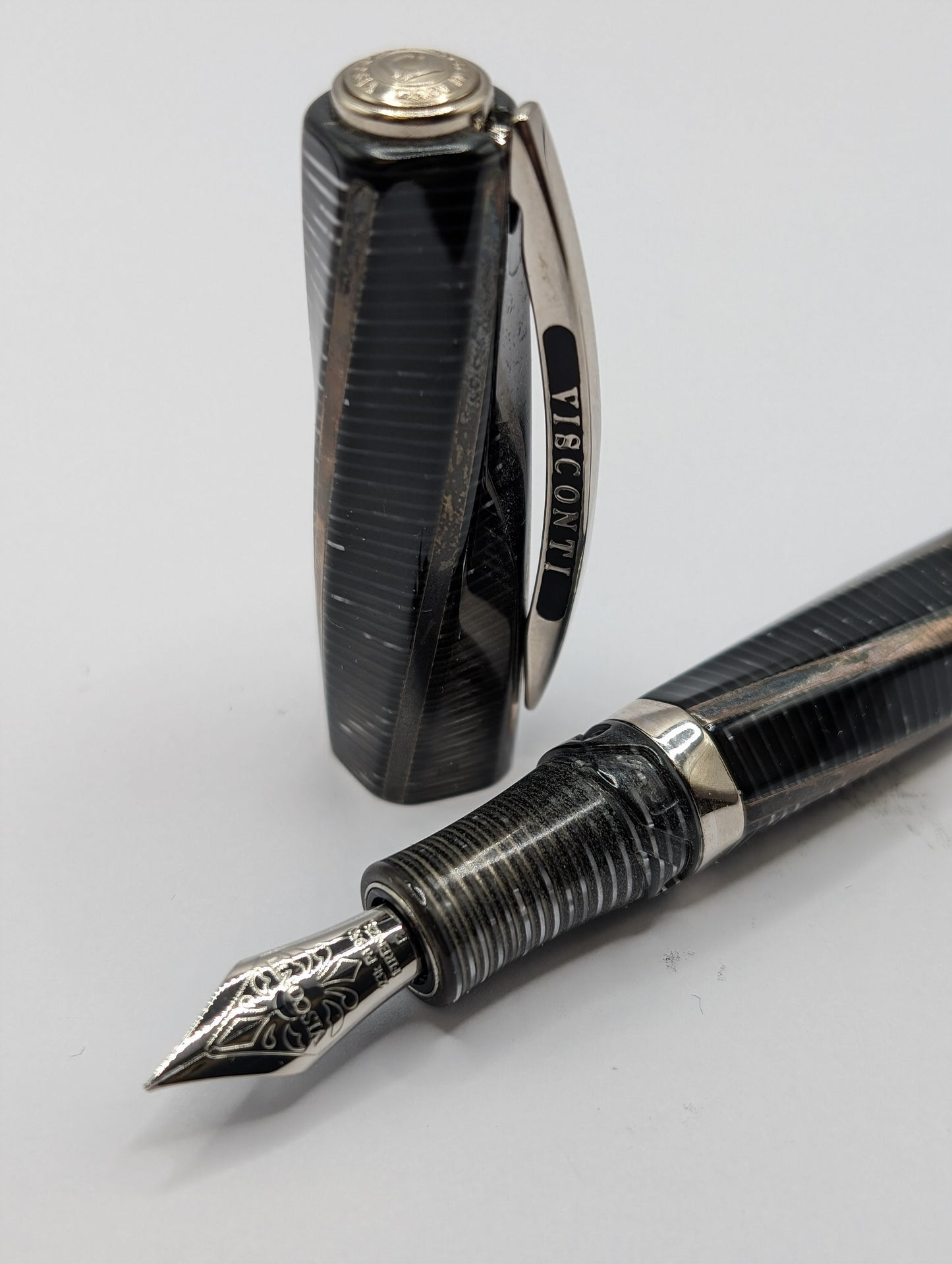 Visconti Divina Metropolitan Grey Celluloid Fountain Pen Fine