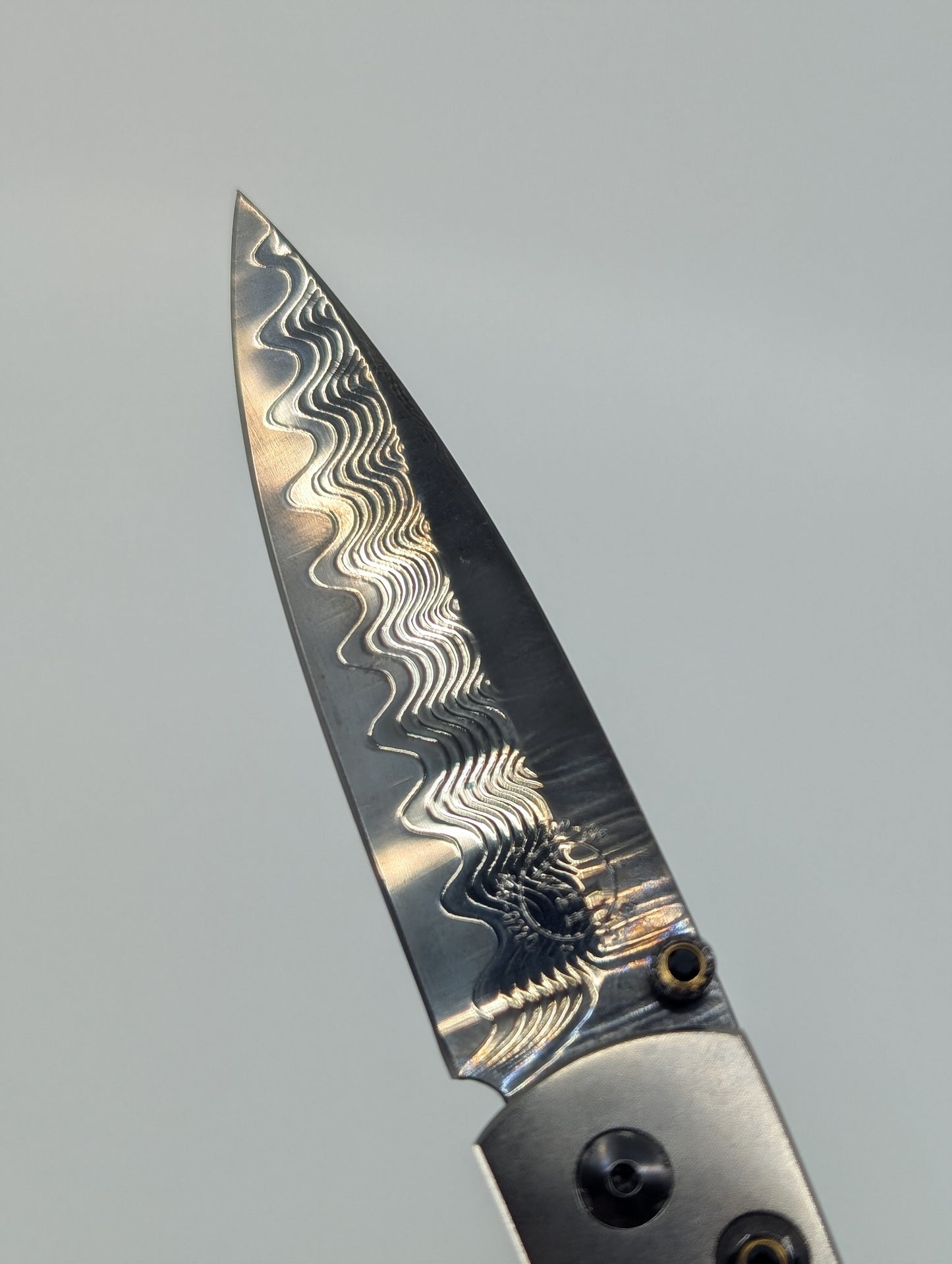William Henry B05 Tomb Folding Knife 37 of 50