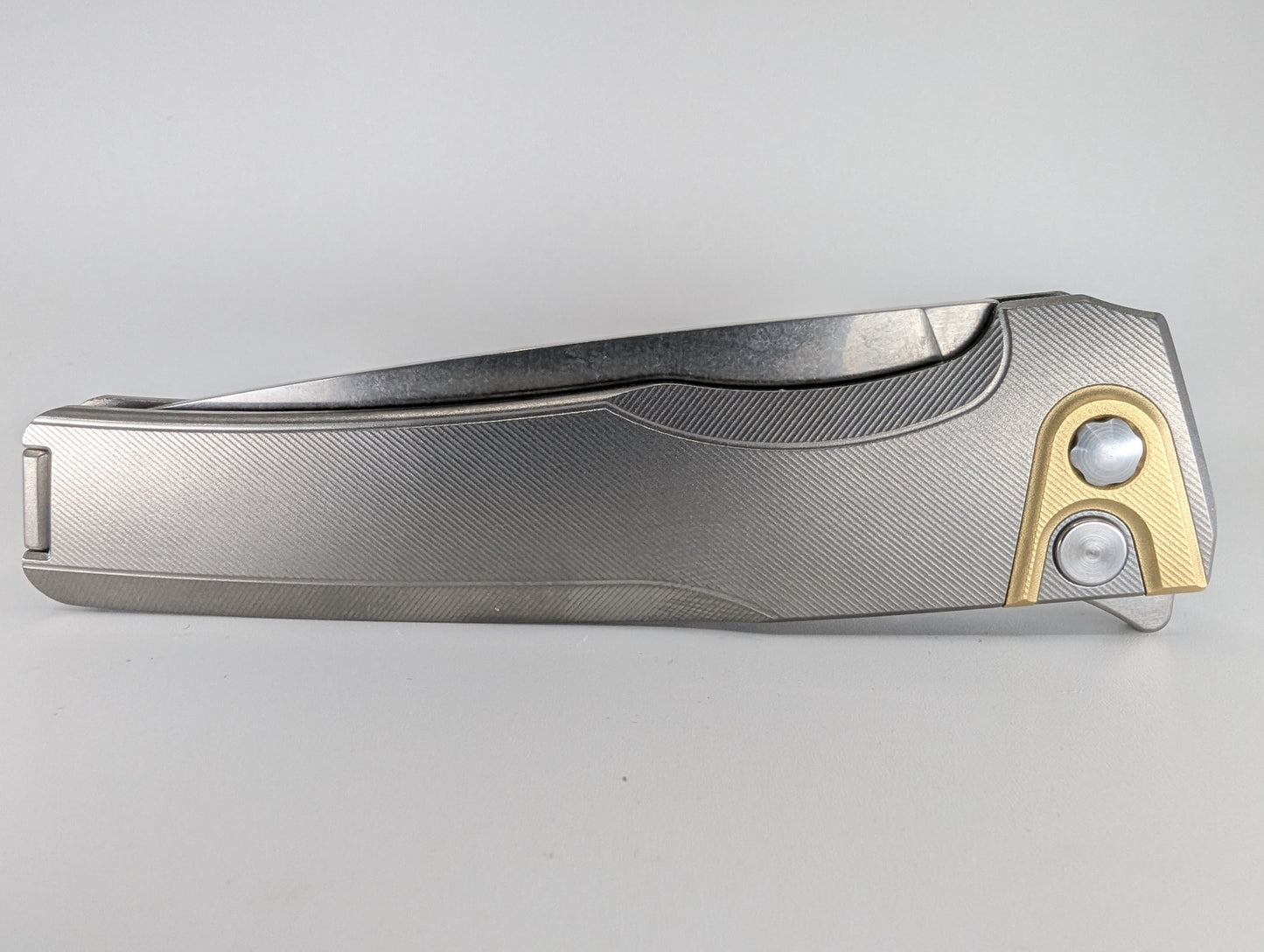 MachineWise Sonora Raw (CPM 20CV | Brass Bolster | Finestep Handle) Buttonlock Folding Knife 984 *BLEM*