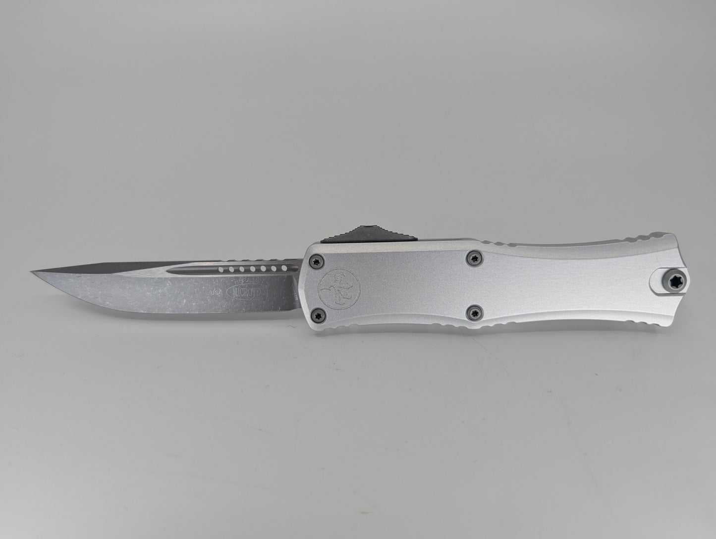 Microtech Hera II Mini S/E Clear Out the Front Knife