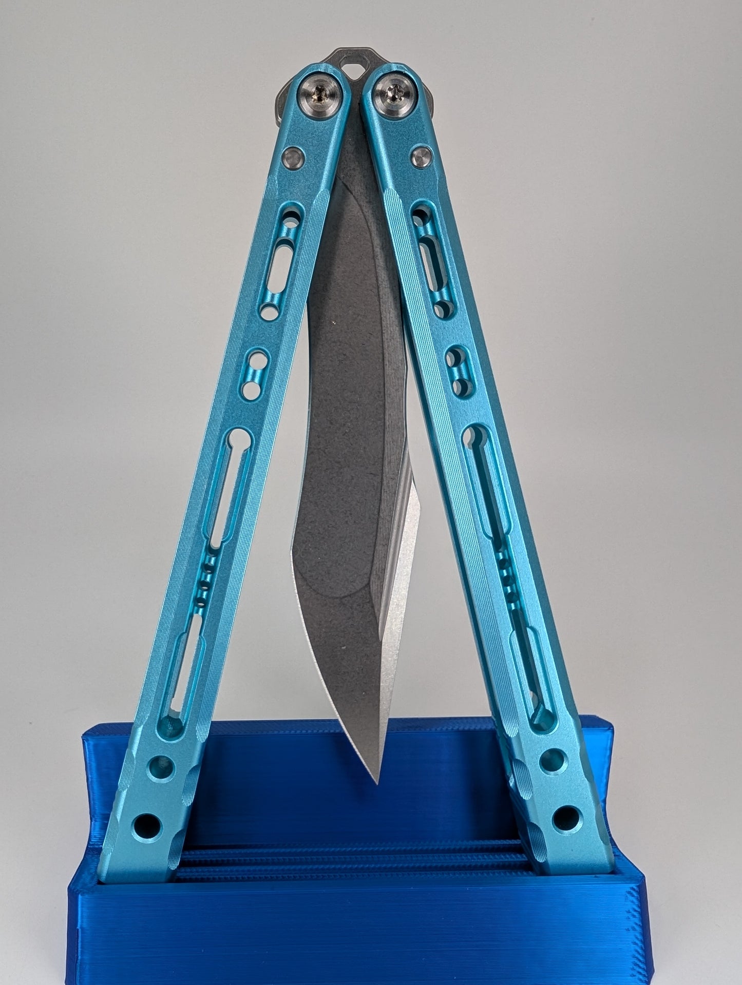 LDY Sirius V4 Kukri Live Blade Balisong