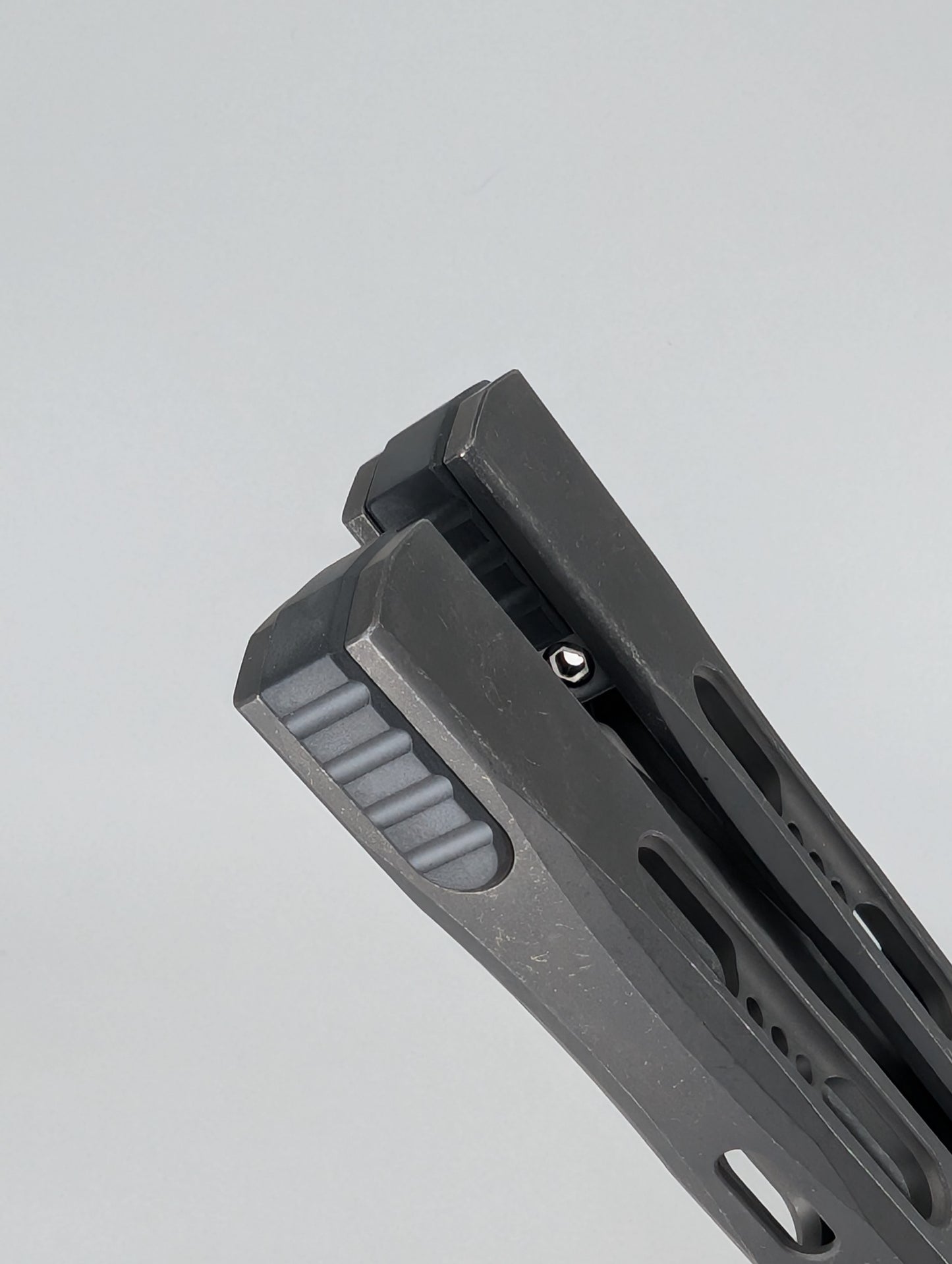 Poikilo PM1 Hydra Tanto Live Blade Balisong