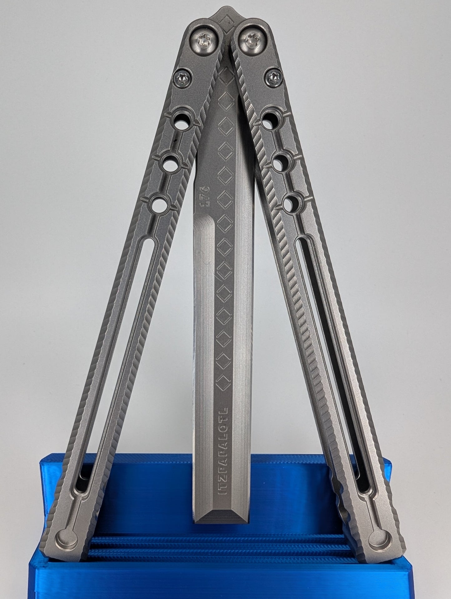 Acidwrx ZZYZX Itzpapalotl Live Blade Balisong