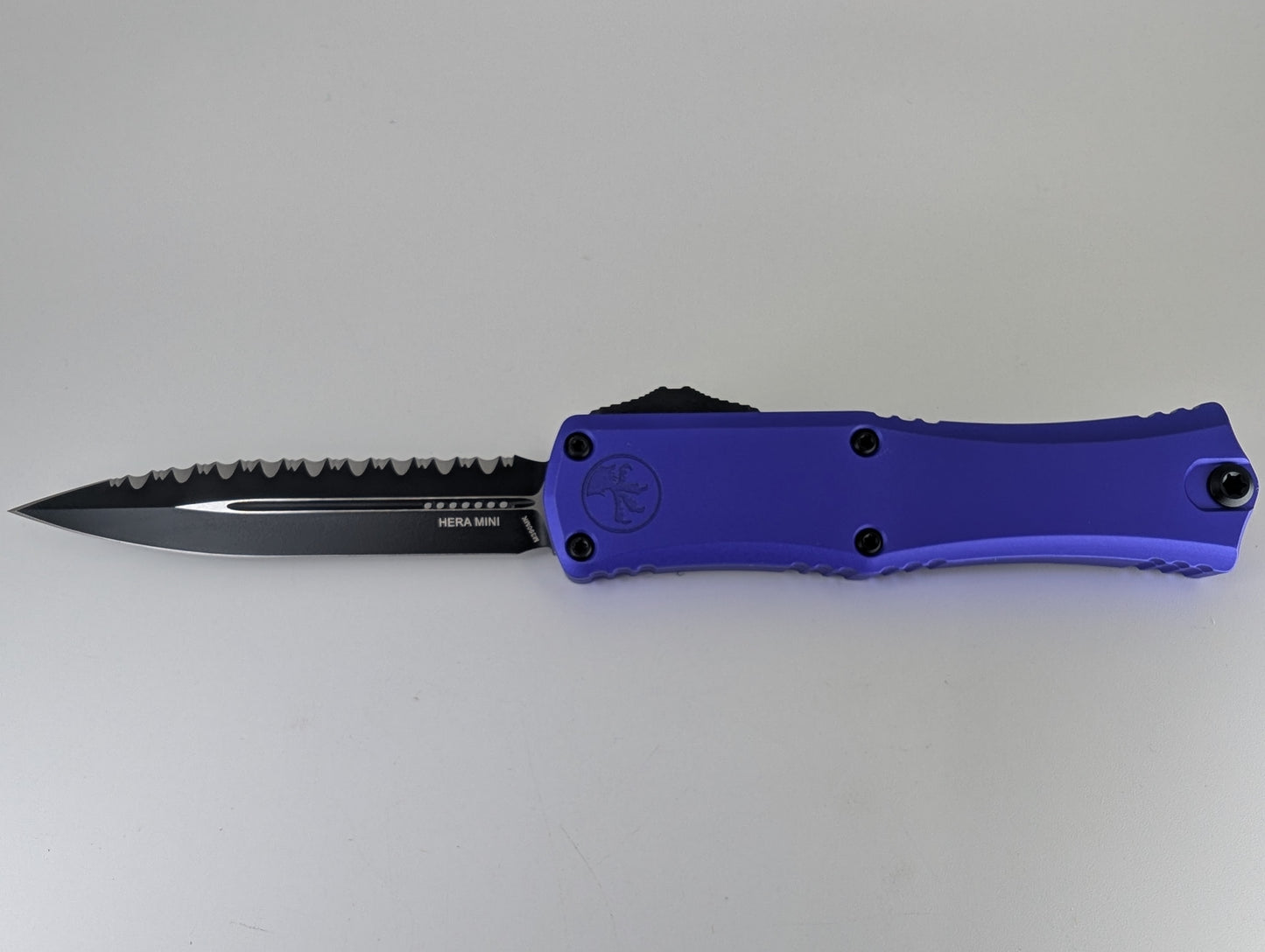 Microtech Hera II Mini D/E Purple Full Serrated Out the Front Knife