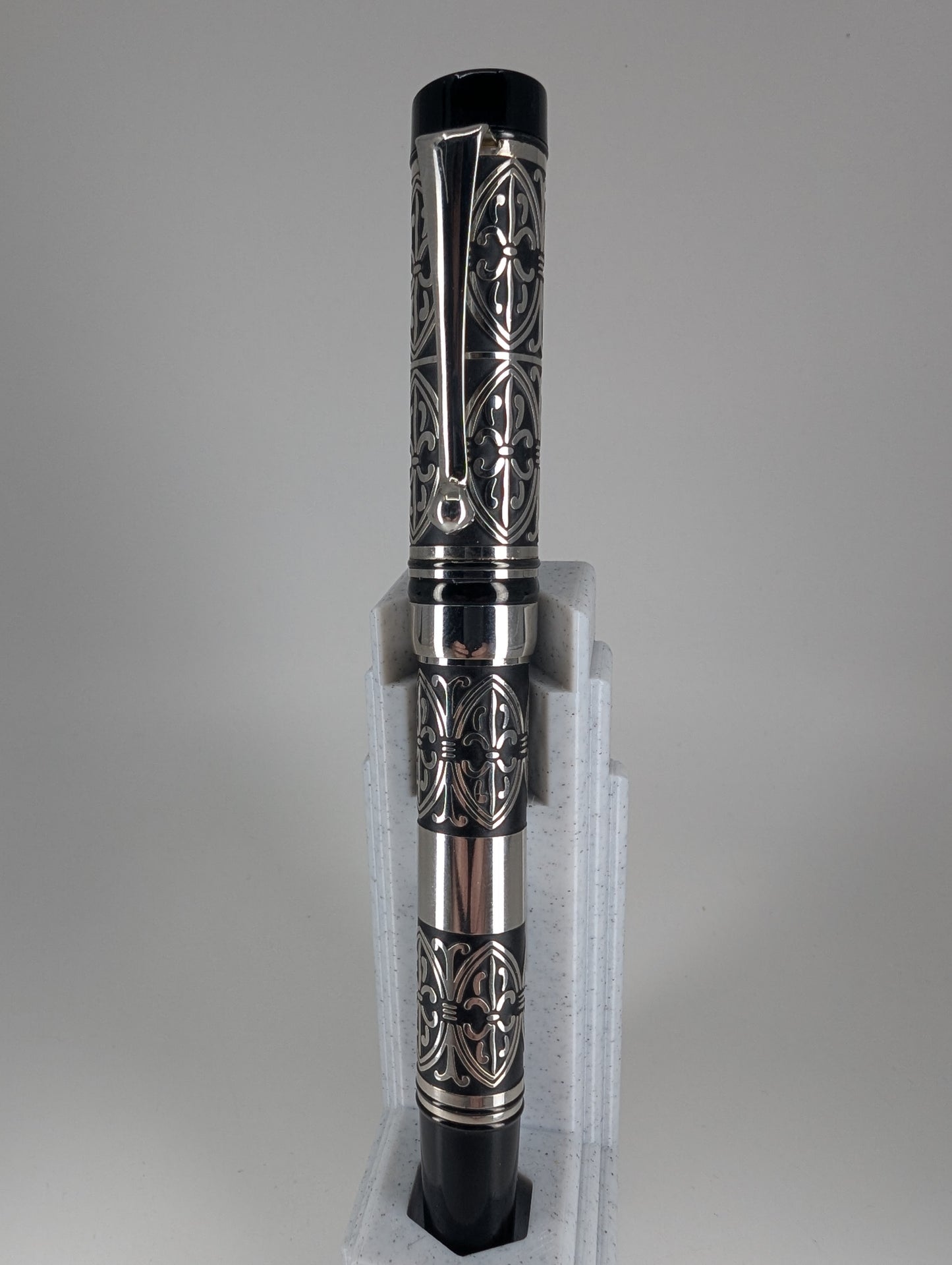 *Consignment* Laban Labrador Fountain Pen Iridium Broad Nib