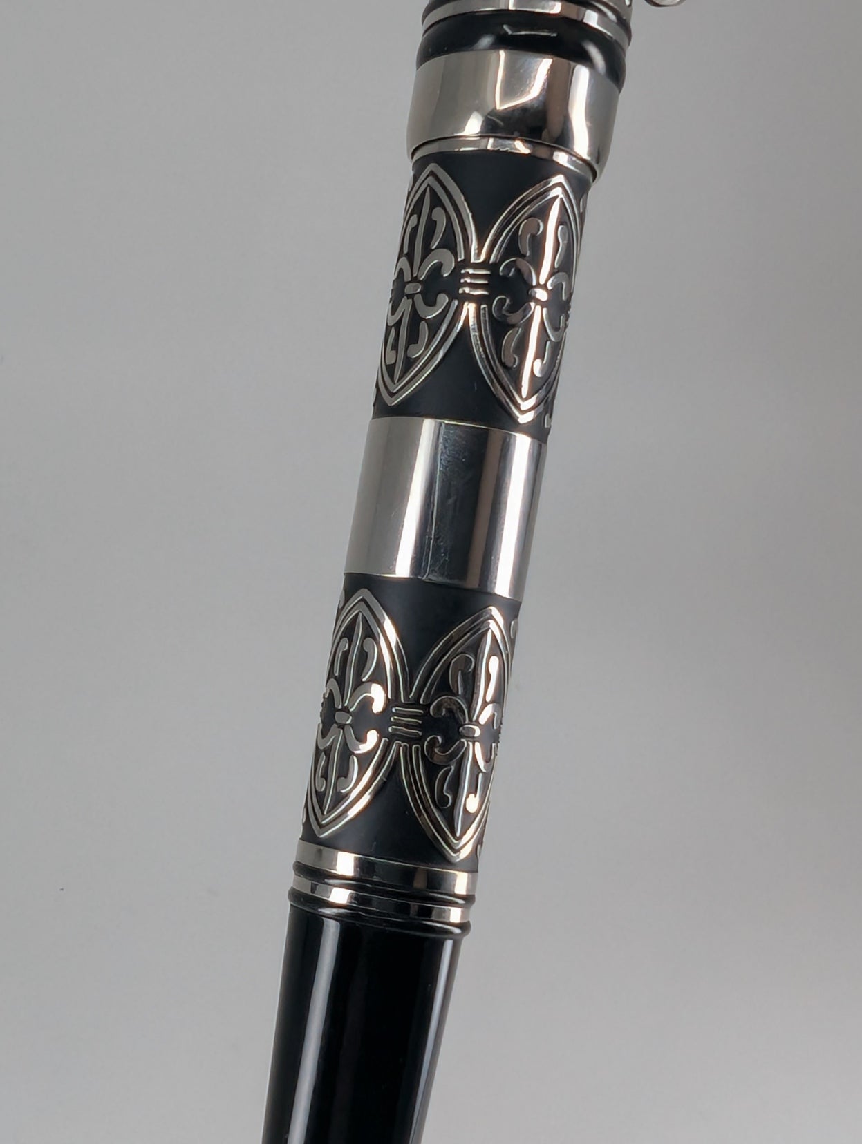 *Consignment* Laban Labrador Fountain Pen Iridium Broad Nib