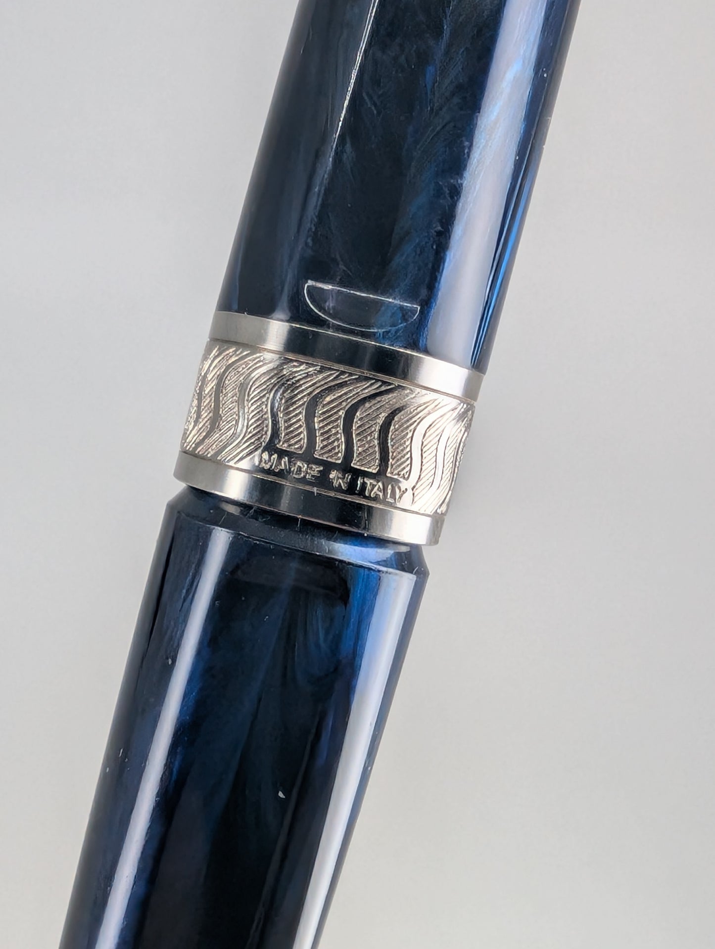 *Consignment* Visconti Mirage Blue Fountain Pen Extra Fine Nib