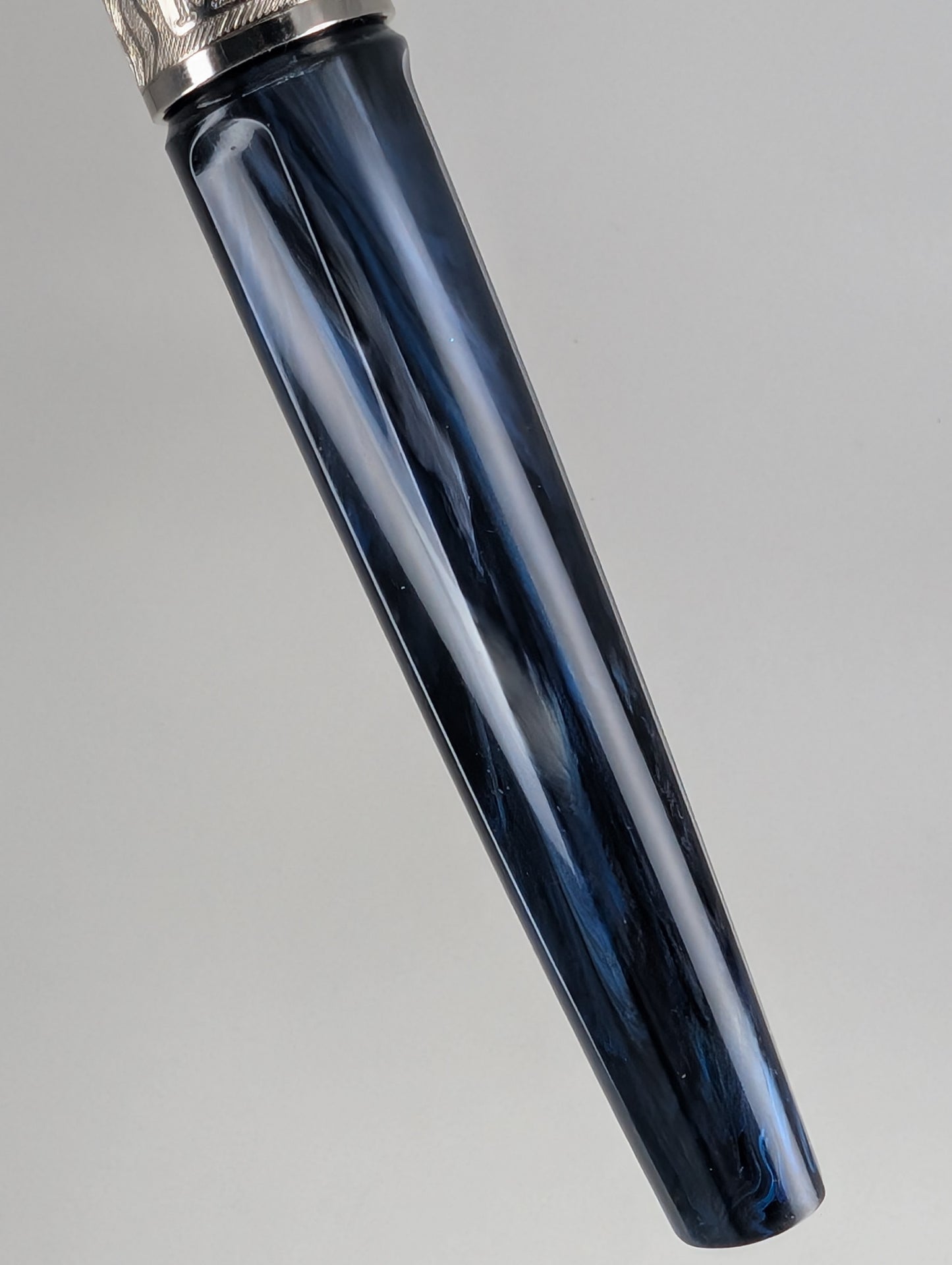 *Consignment* Visconti Mirage Blue Fountain Pen Extra Fine Nib