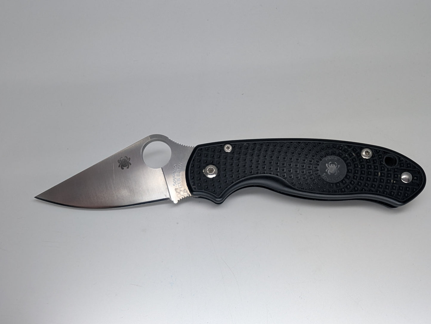 *Consignment* Spyderco Para 3 Black Folding Knife