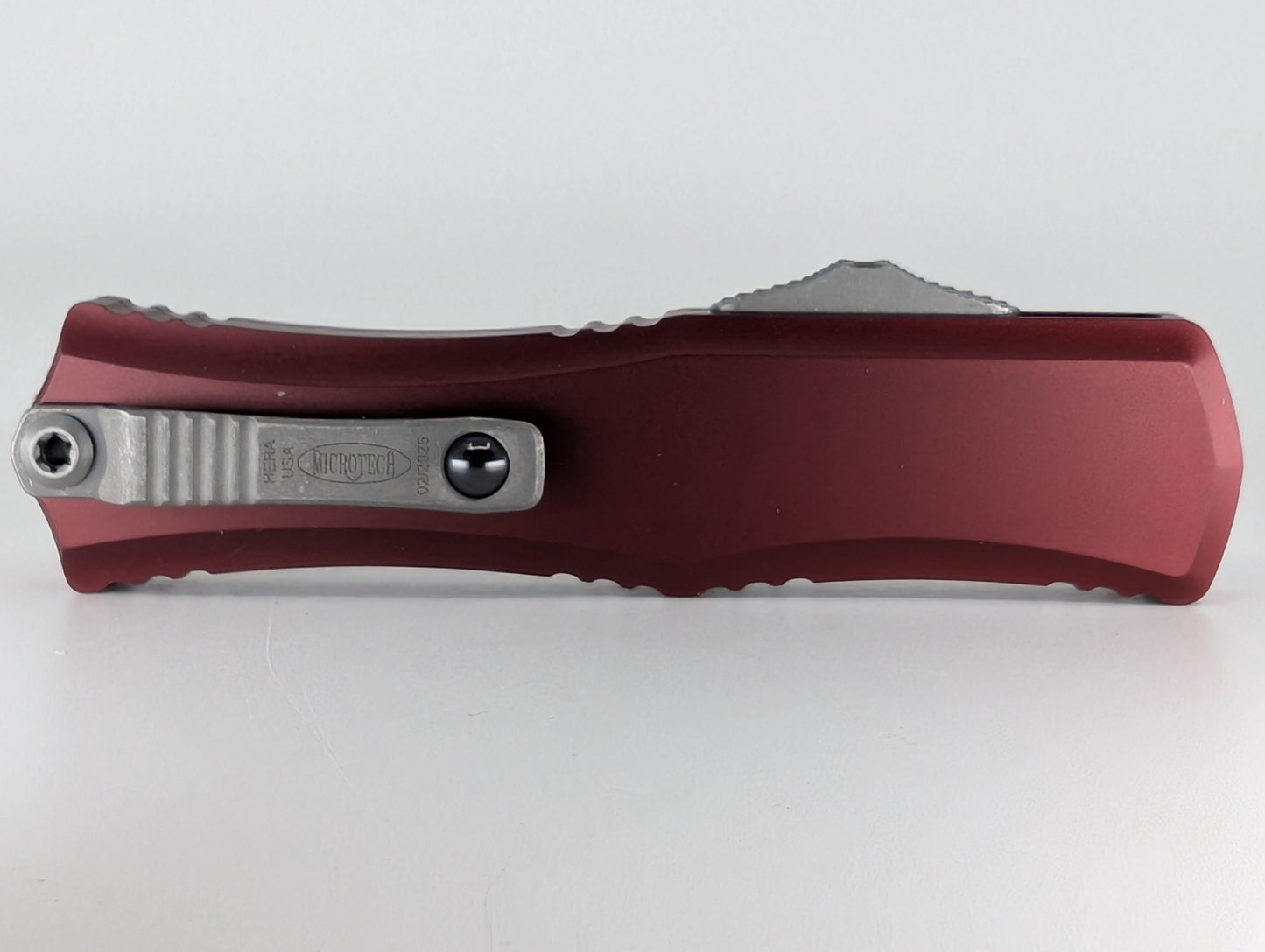 Microtech Hera II Mini Bayonet Merlot Apocalyptic Partial Serrated Out the Front Knife