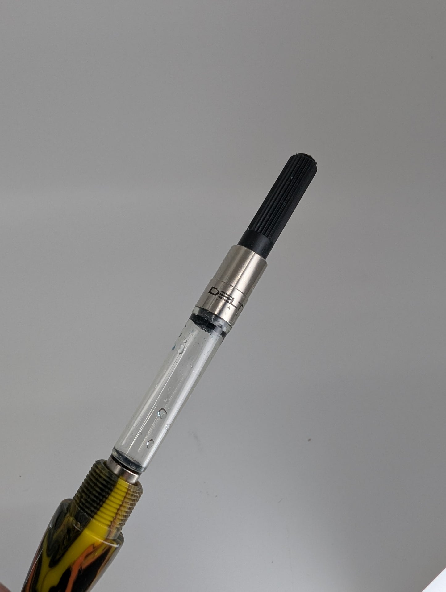 *Consignment* Delta Gallery Mid-Size Yellow Marble Rollerball Liquid Universal Ink Cartridge