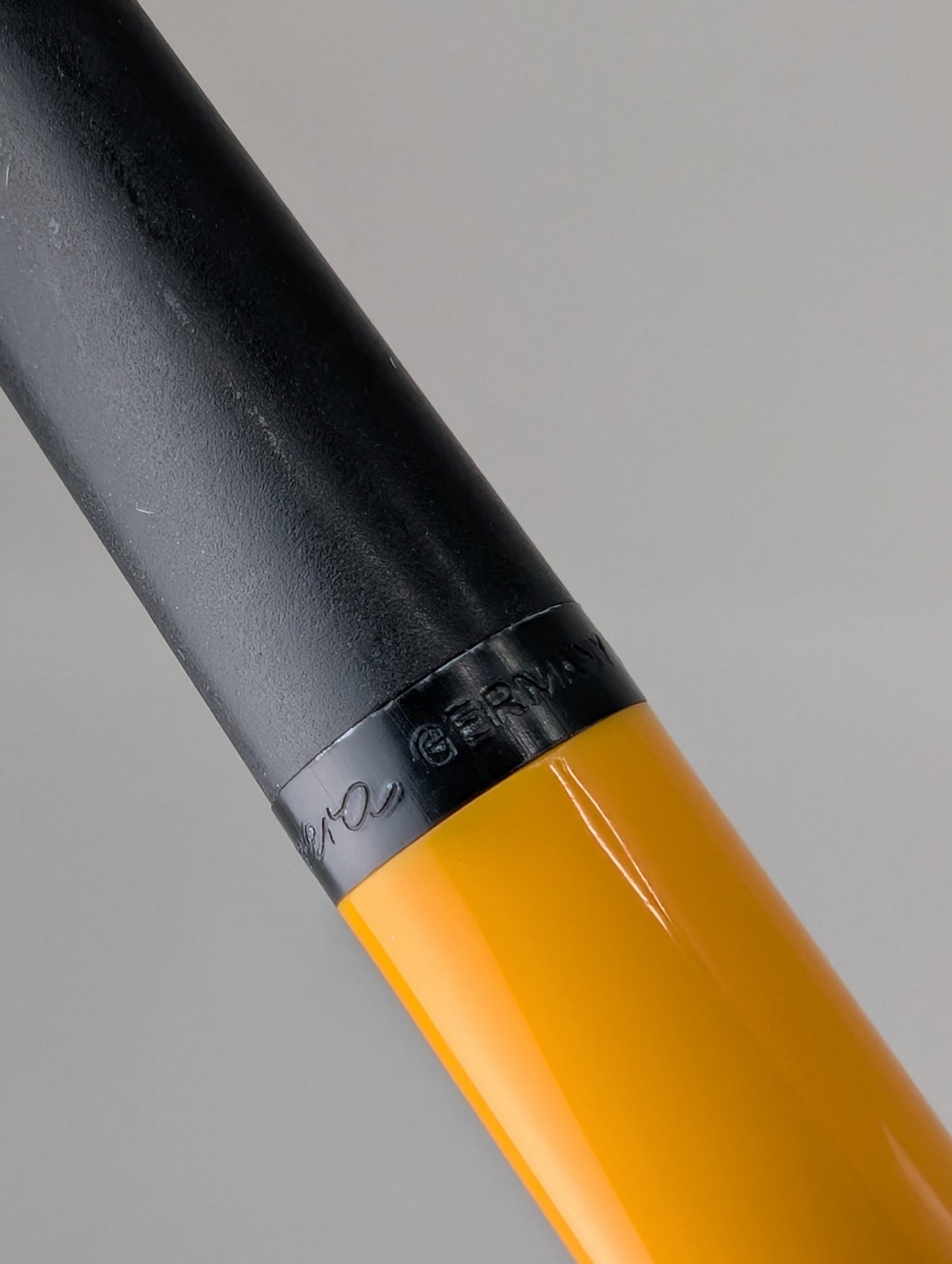 *Consignment* Montblanc Carrera 590 Vintage Orange Ballpoint Pen