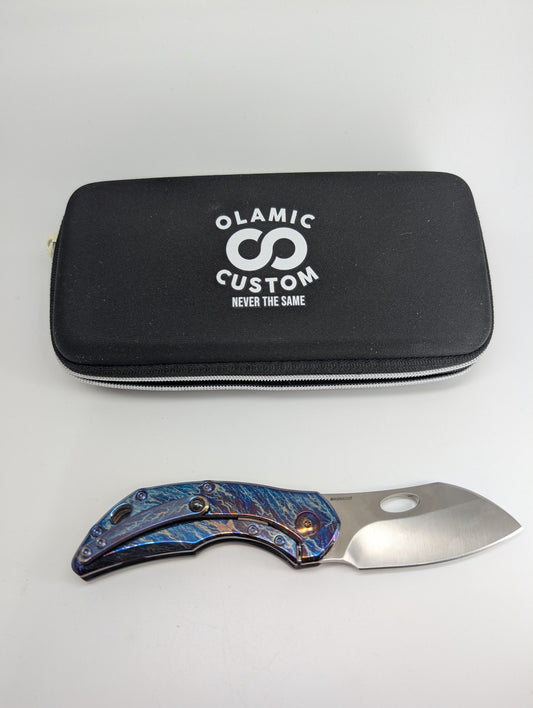 *Consignment* Olamic Busker Carbon Fiber / TiMascus Framelock Folding Knife