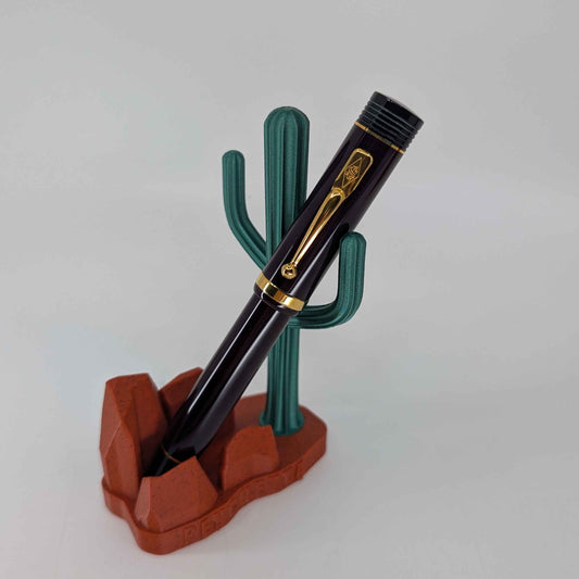 *Consignment* Conway Stewart Churchill FP (M) - Bordeaux No. 27