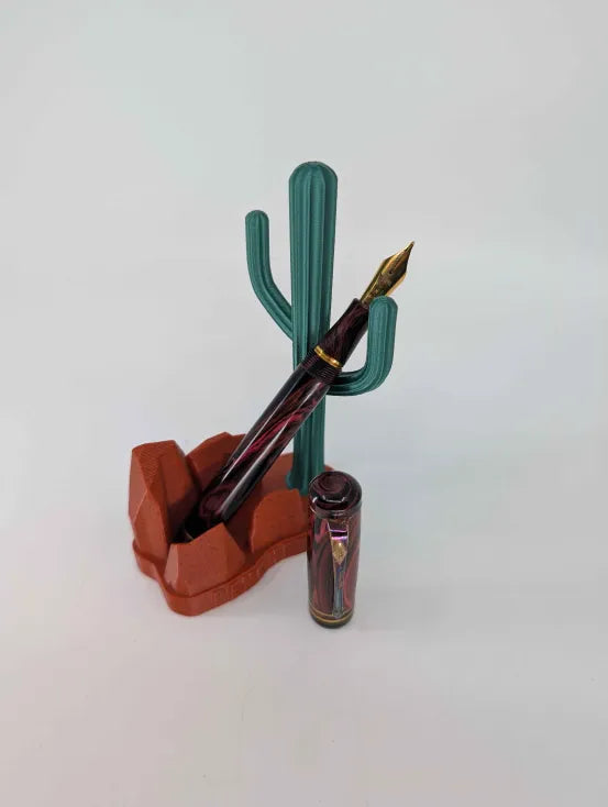 *Consignment* Conway Stewart Wordsworth FP (M to Italic) - Cardinal Ripple Ebonite