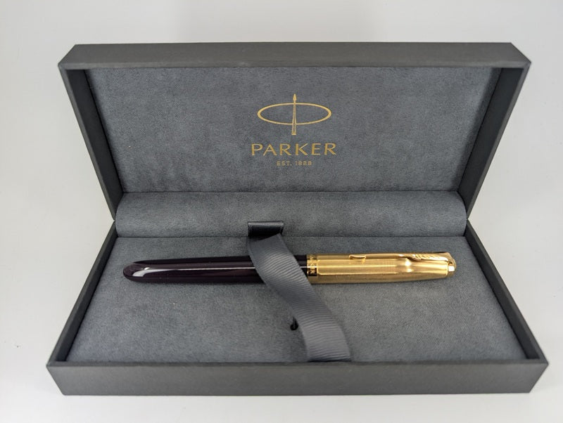 *Consignment* Parker 51 Plum w/ Gold Fountain Pen 18k Gold Medium Nib