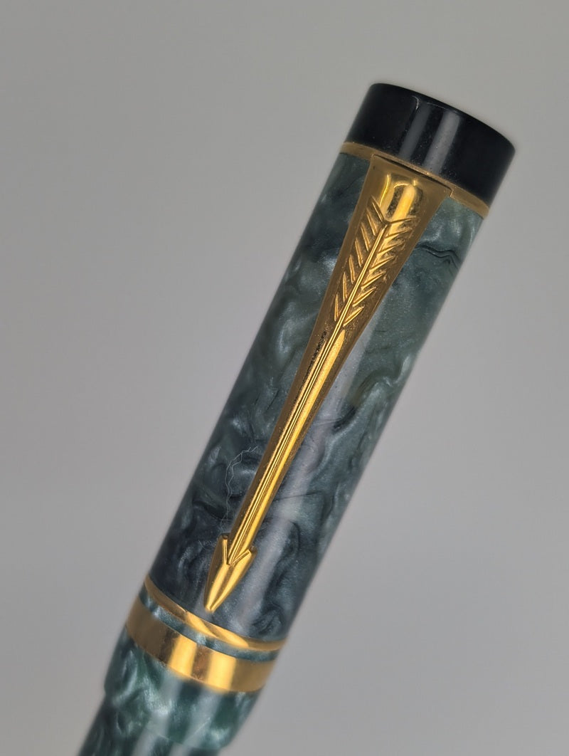 *Consignment* Parker Duofold Green Marble Rollerball Pen