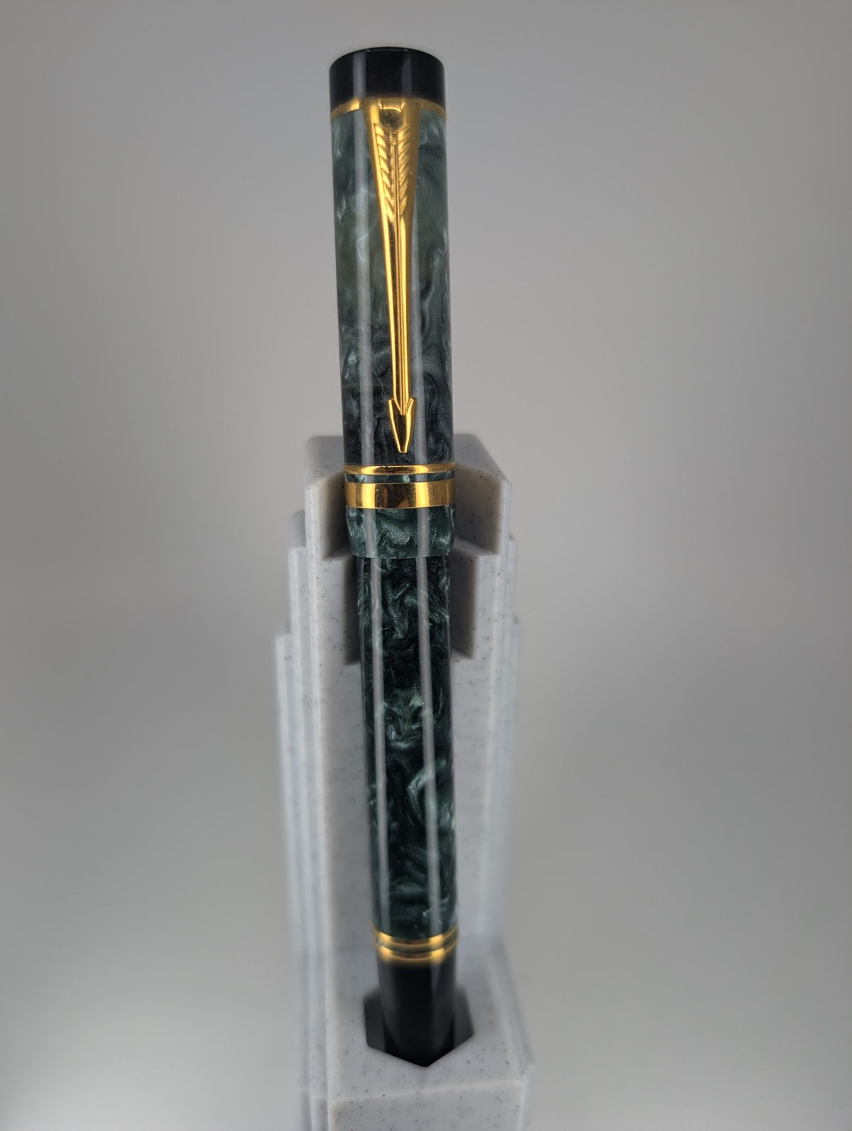 *Consignment* Parker Duofold Green Marble Rollerball Pen