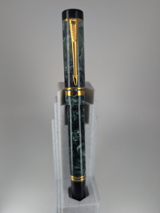 *Consignment* Parker Duofold Green Marble Rollerball Pen