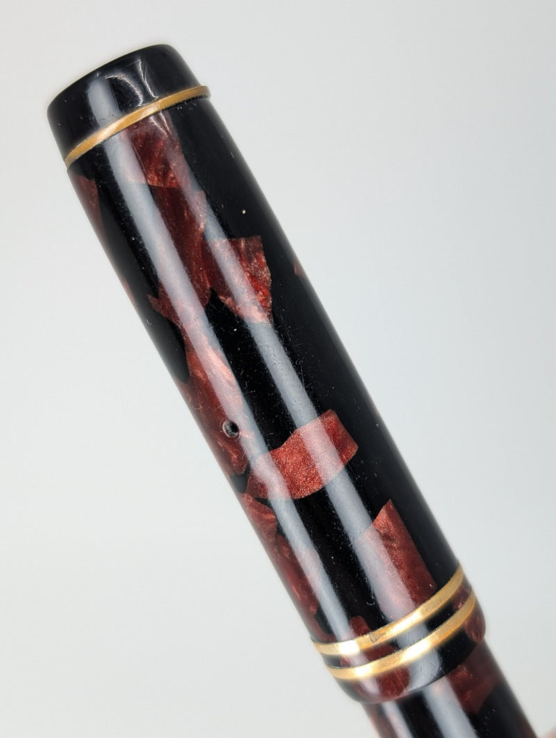 *Consignment* Parker Senior Duofold 1930's Streamline Black / Burgundy Fountain Pen