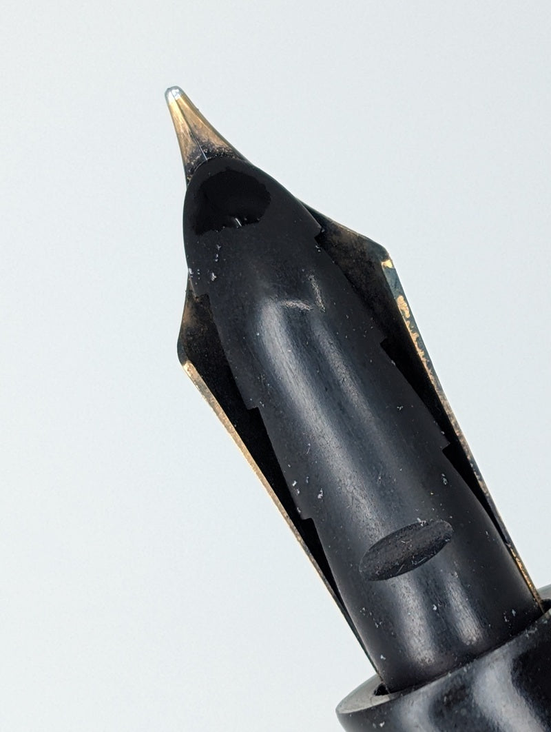 *Consignment* Parker Senior Duofold 1930's Streamline Black / Burgundy Fountain Pen