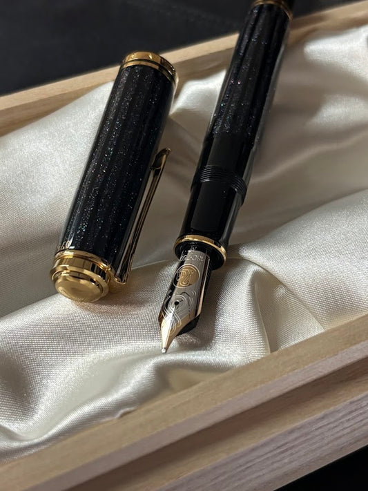Pelikan Souveran M1000 Raden Stardust Hoshikuzu Fountain Pen