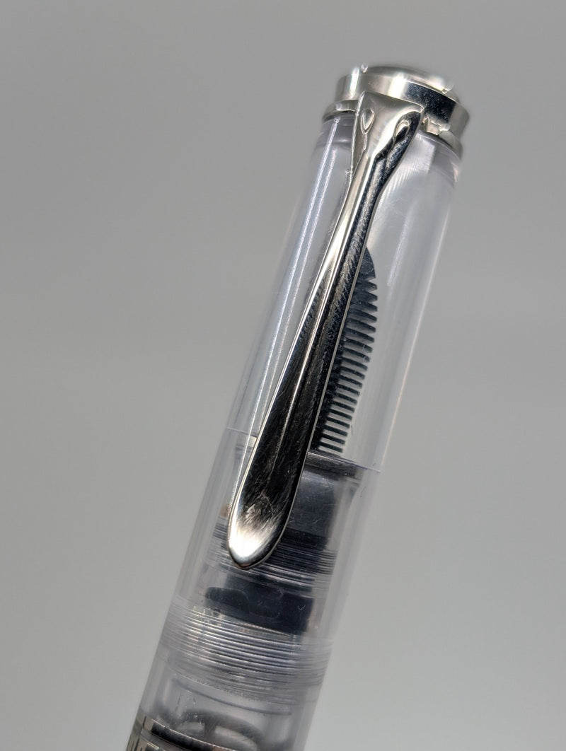 *Consignment* Pelikan M1005 Demonstrator Fountain Pen 18k Gold Fine Nib