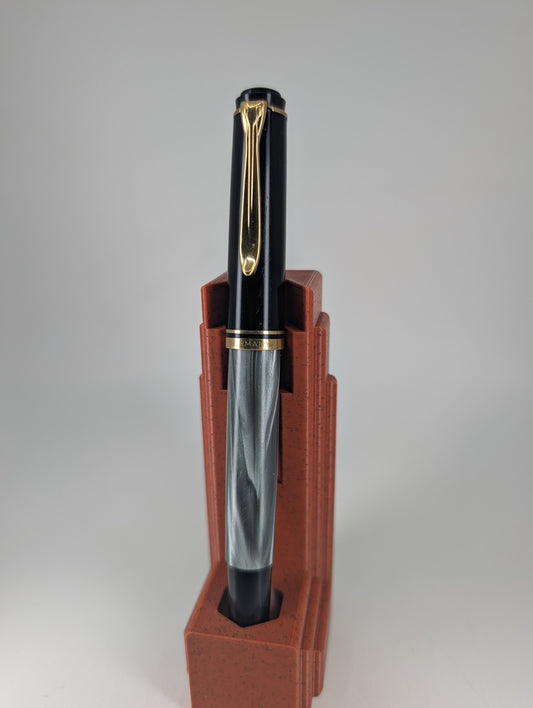 *Consignment* Pelikan M200 Grey Marble Fountain Pen Medium Nib