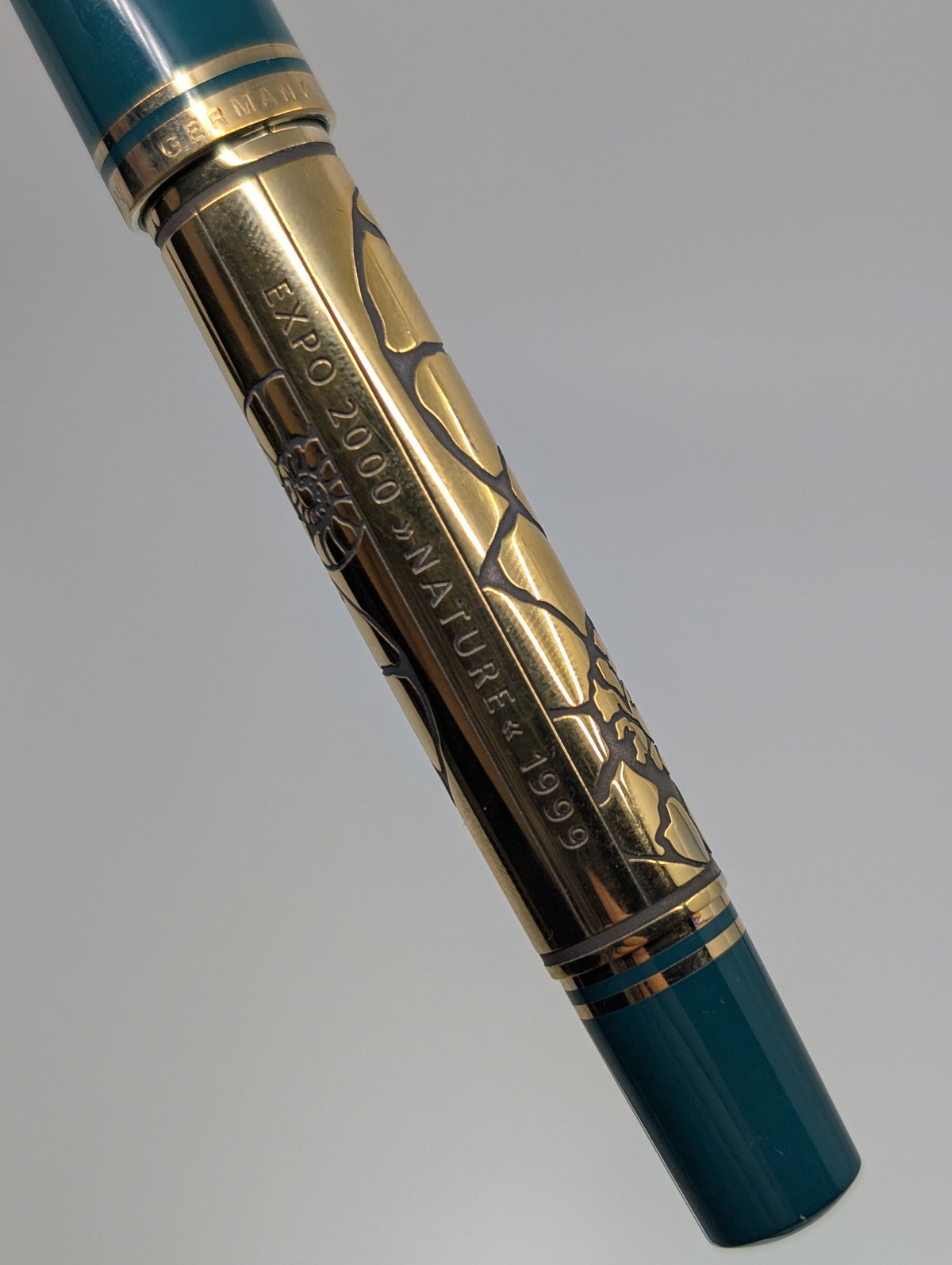 *Consignment* Pelikan M800 Expo 2000 Hannover Special Edition “Nature” 1999 #517 of 2000