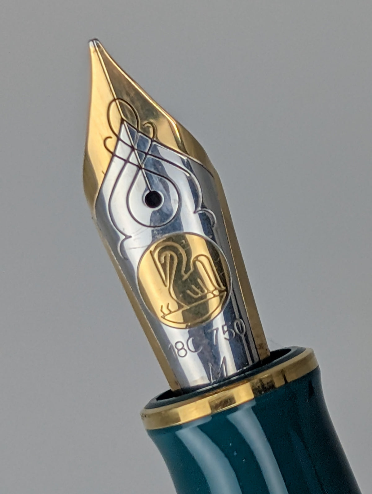 *Consignment* Pelikan M800 Expo 2000 Hannover Special Edition “Nature” 1999 #517 of 2000