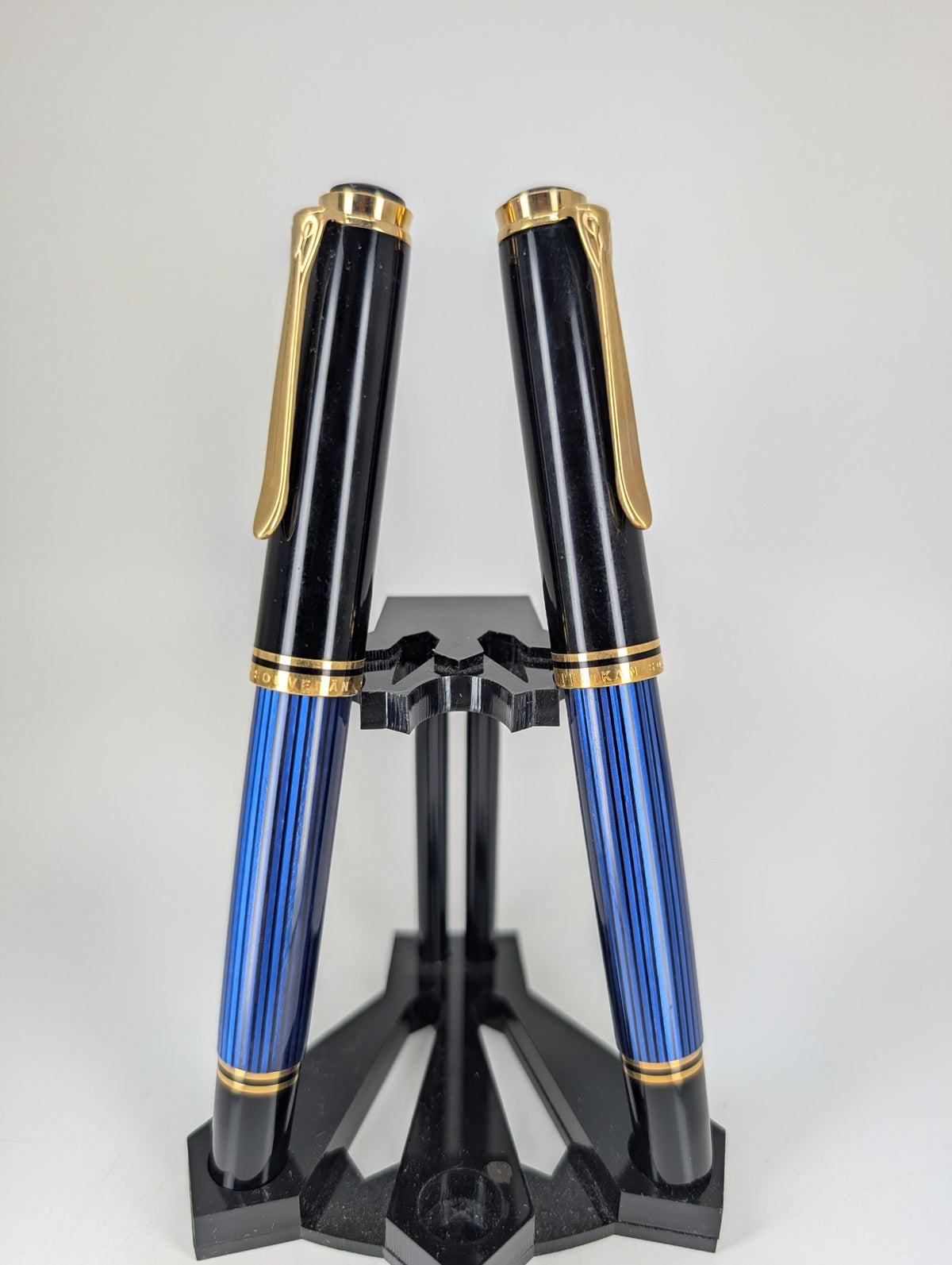 *Consignment* Pelikan M800 / R800 Blue Fountain Pen & Rollerball Set