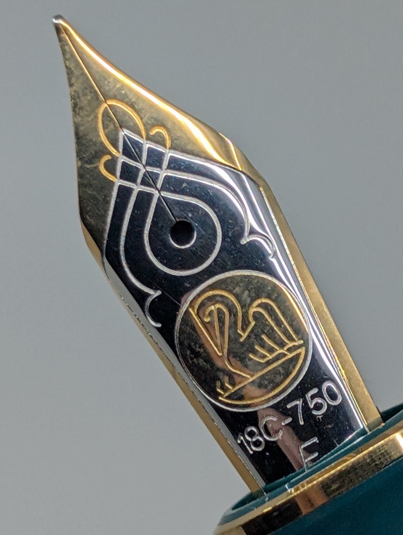 *Consignment* Pelikan M800 Special Edition Expo 2000 Hannover Germany 1998 #1082 Pen Set