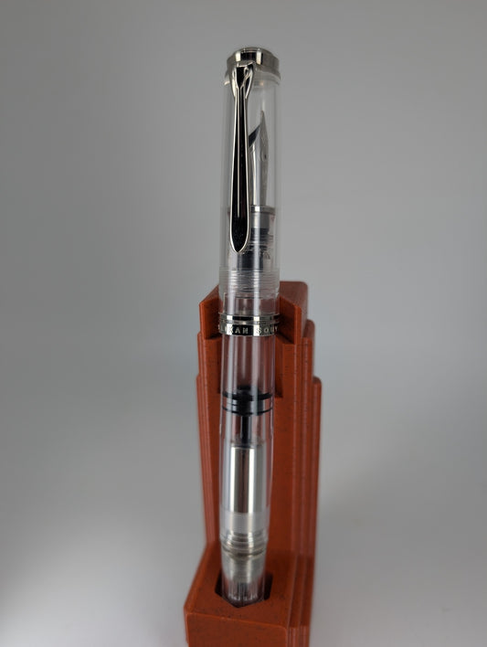 *Consignment* Pelikan M805 Demonstrator Fountain Pen 18k Gold Broad Italic Nib