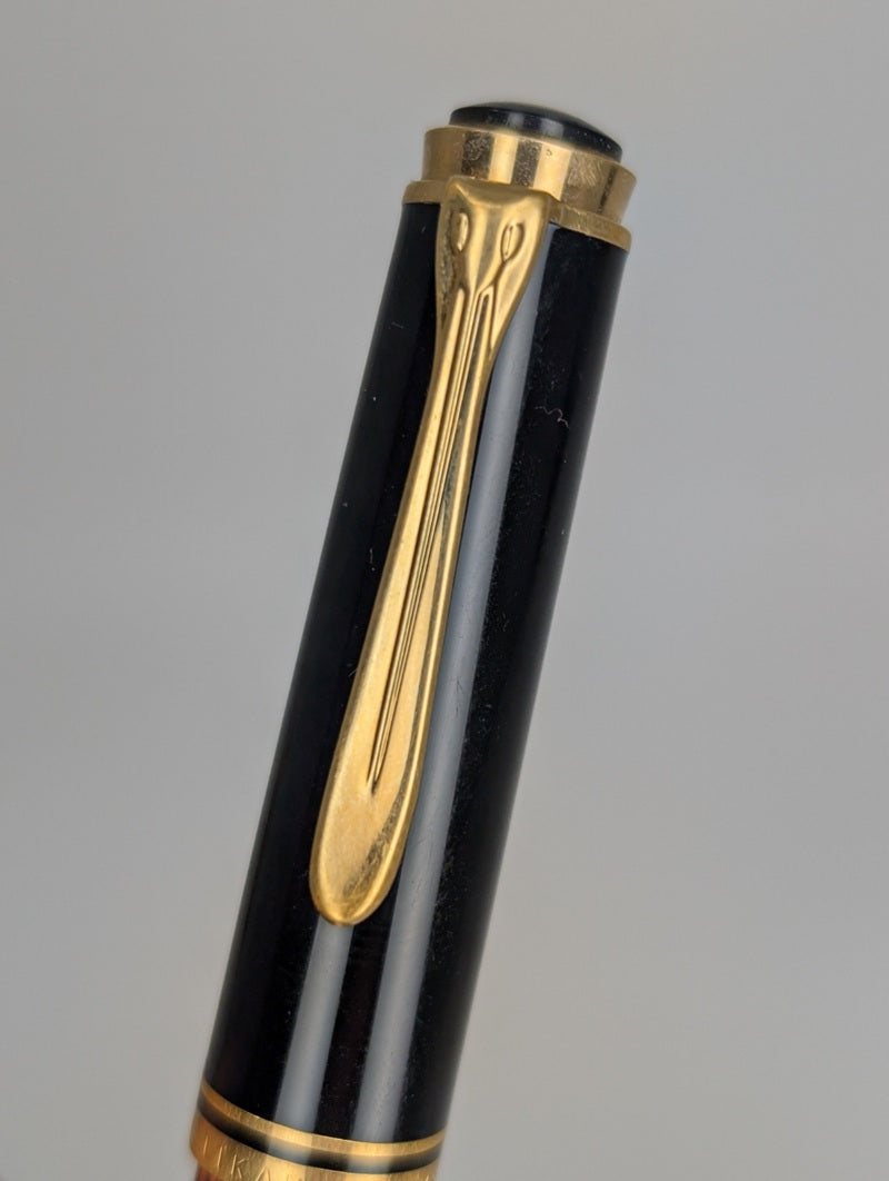 *Consignment* Pelikan R400 Red / Black Rollerball Pen