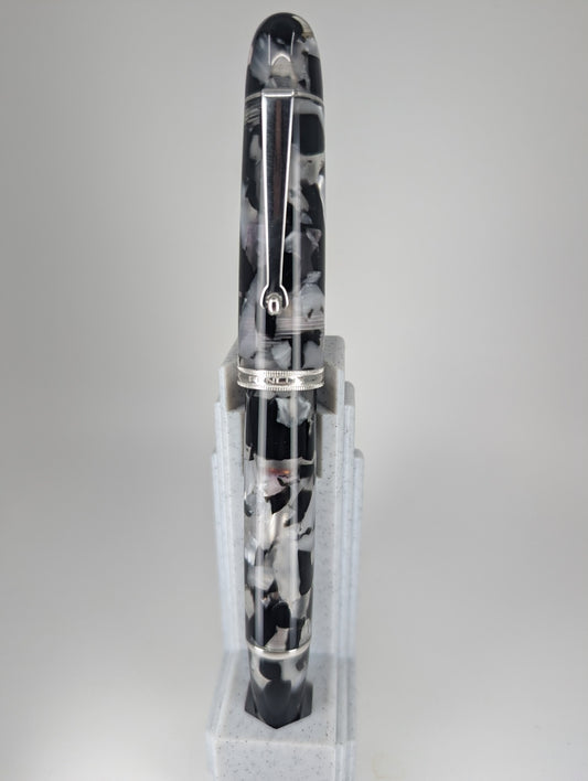 *Consignment* Penlux Masterpiece Grande Koi Black & White Fountain Pen Medium Nib
