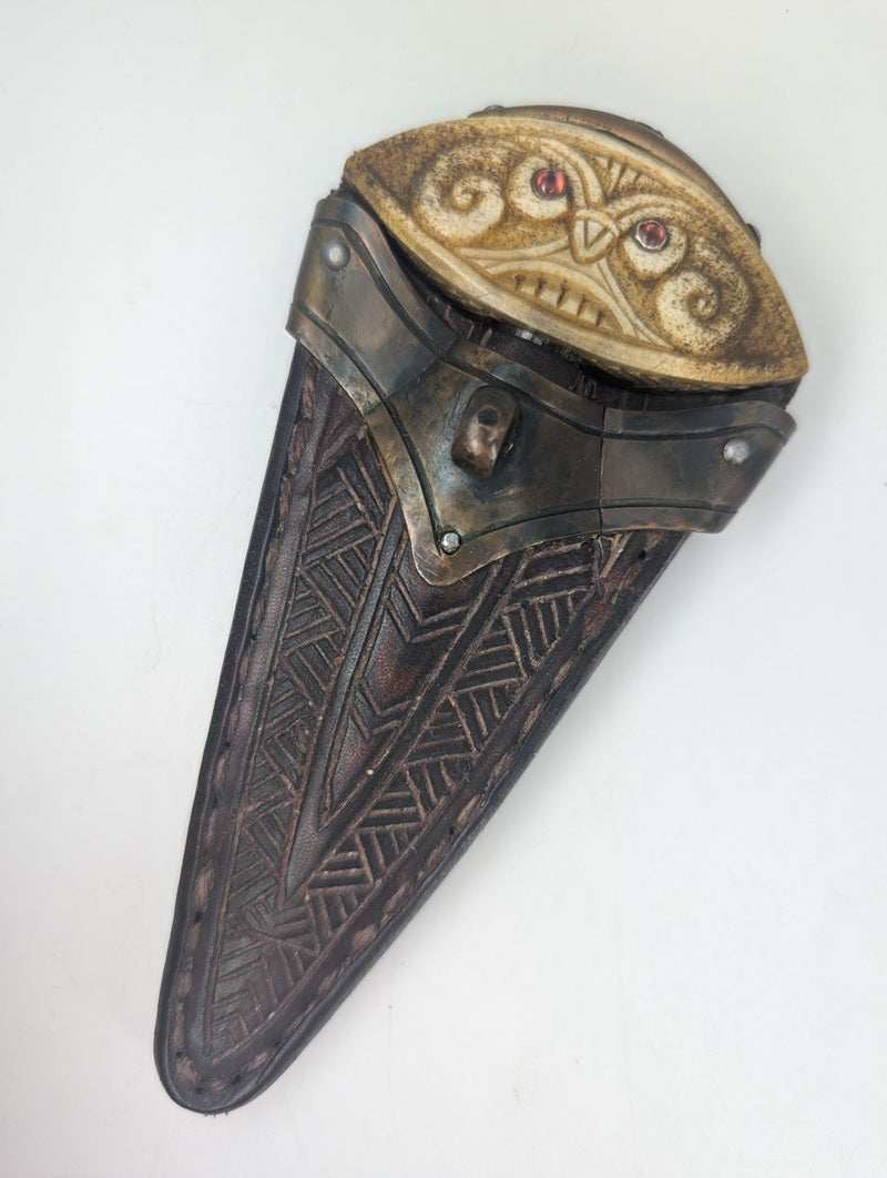 *Consignment* Petr Floria̓ne Punch Dagger Knife