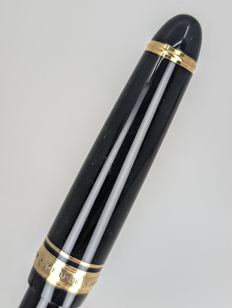 *Consignment* Pilot Custom 743 Black Fountain Pen 14k Gold Fine Nib