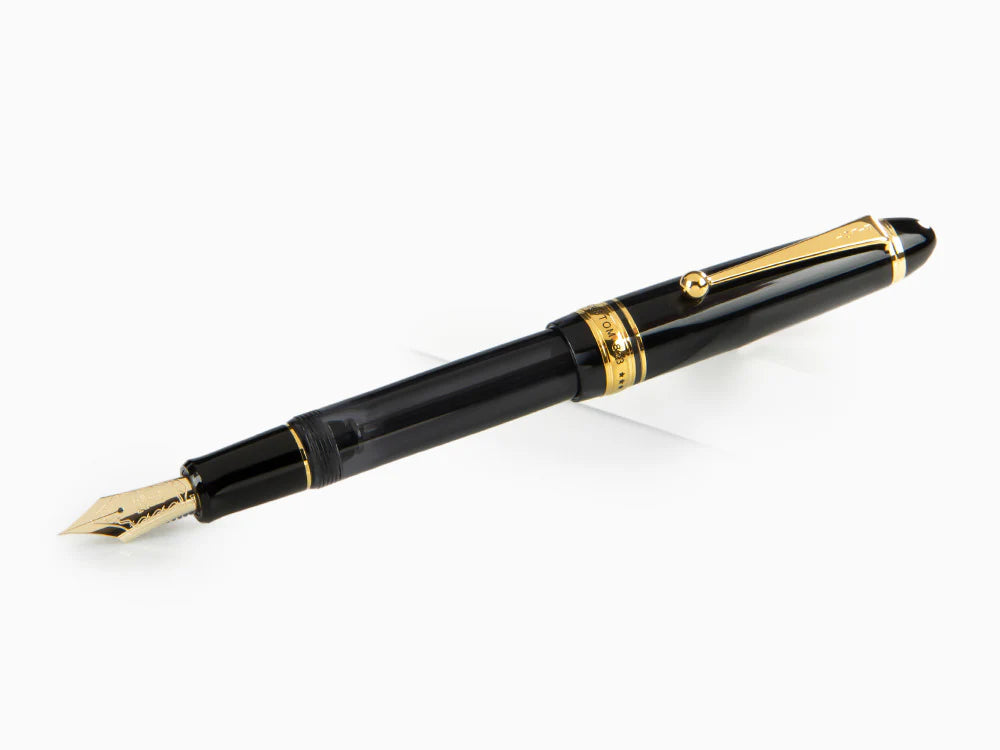 Pilot Custom 823 Black Smoke Fountain Pen