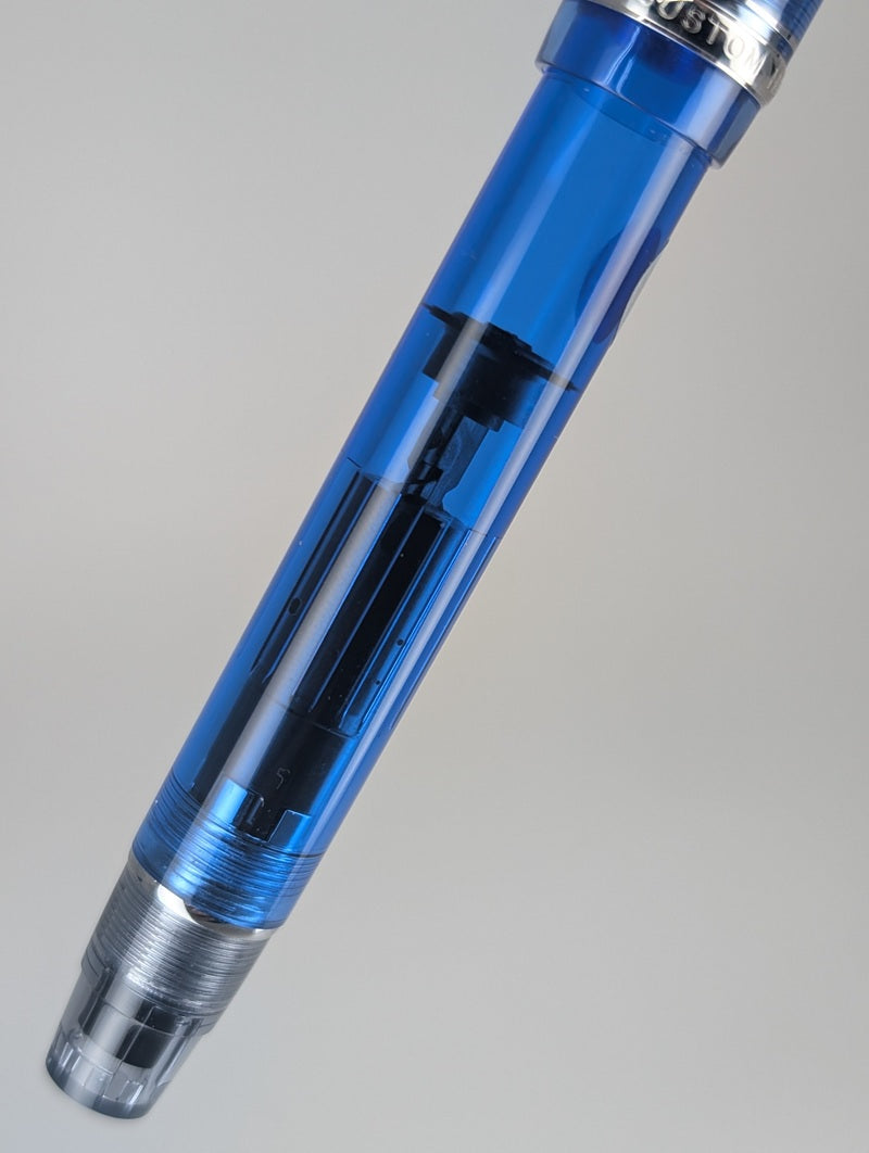 *Consignment* Pilot Custom Heritage 92 Blue Fountain Pen 18k Gold Fine/Medium Nib