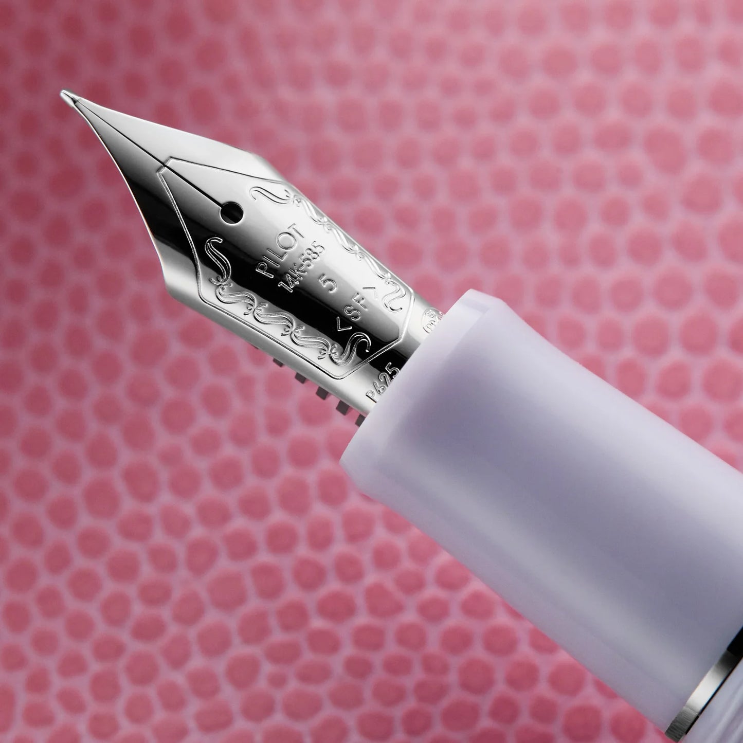 Pilot Custom 74 Lavender Fog Fountain Pen 14k Gold Nib