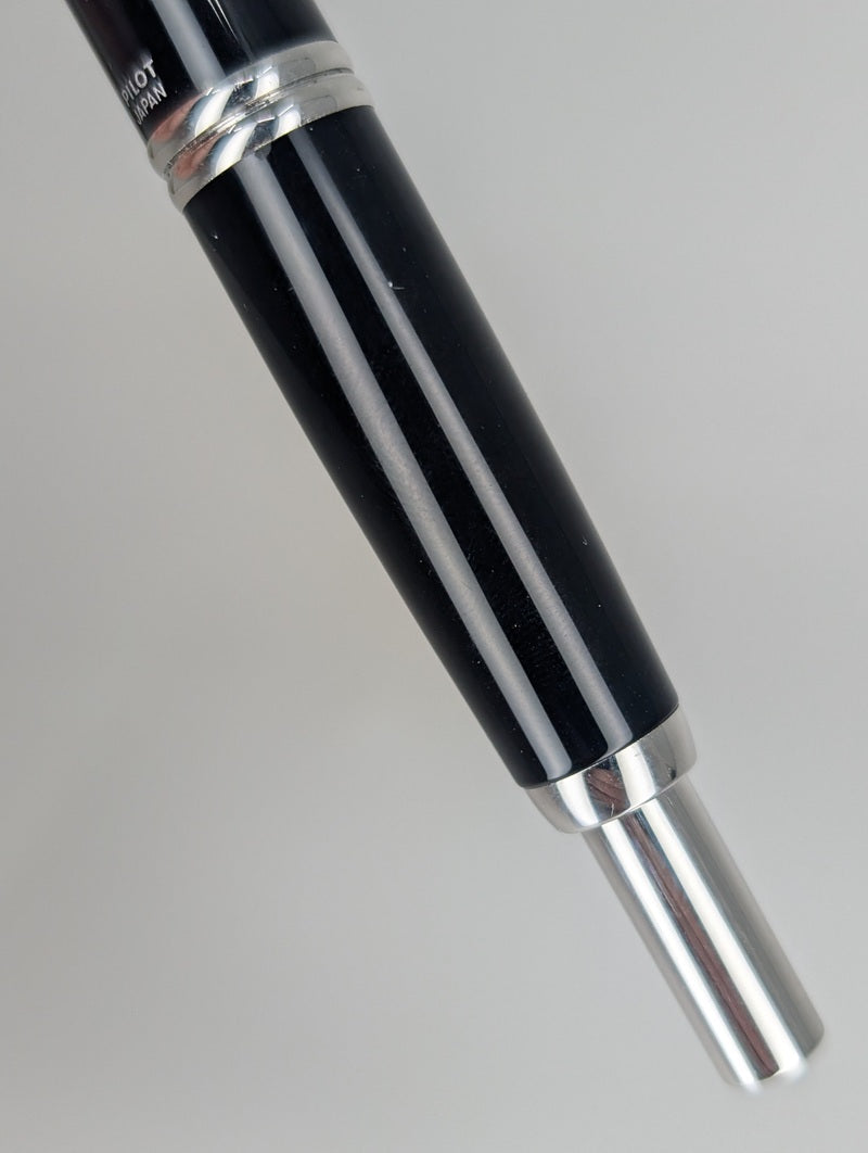 *Consignment* Pilot Vanishing Point Black w/ Rhodium Fountain Pen Medium Nib w/ Extra Nib