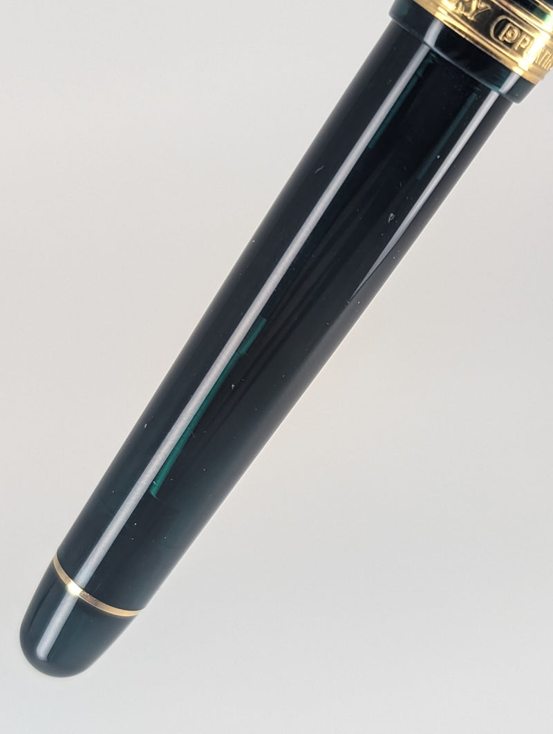 *Consignment* Platinum 3776 Laurel Green Fountain Pen 14k Gold Fine Nib