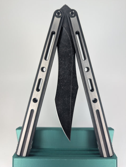 Poikilo PM3 S2 2-Tone Dark Stonewash Live Blade Balisong